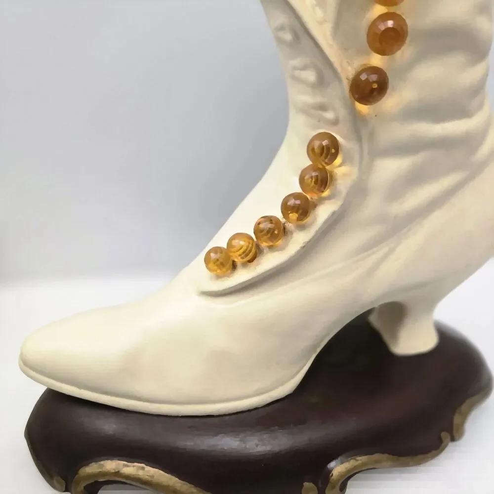 Atlantic Mold White Ceramic Victorian High Top Button Boot Vase Lace Up Shoe Vtg